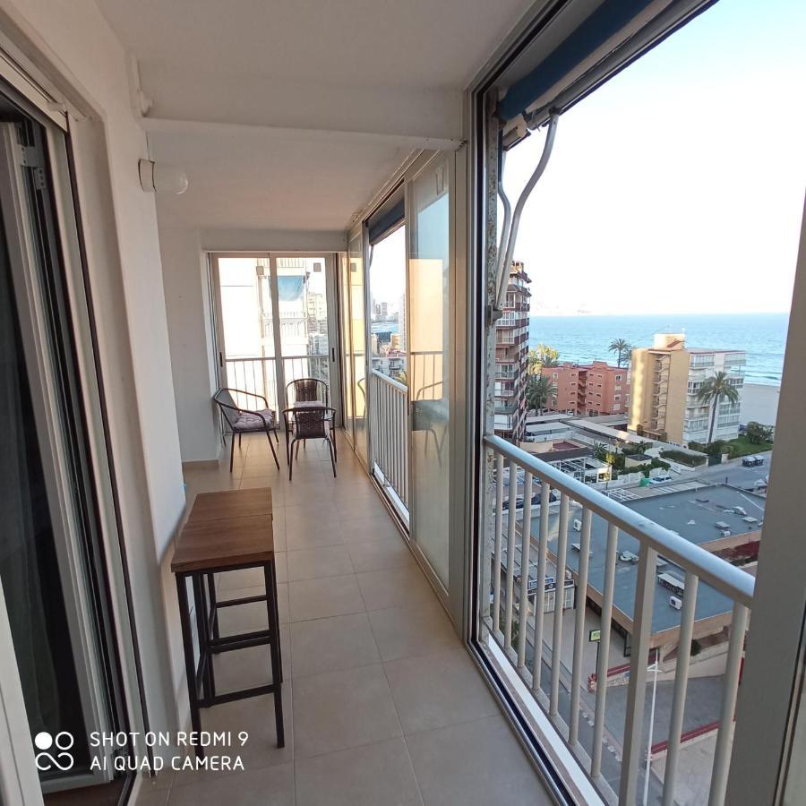 Martina Maria Beach Benidorm Luaran gambar