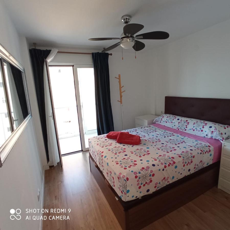 Martina Maria Beach Benidorm Luaran gambar